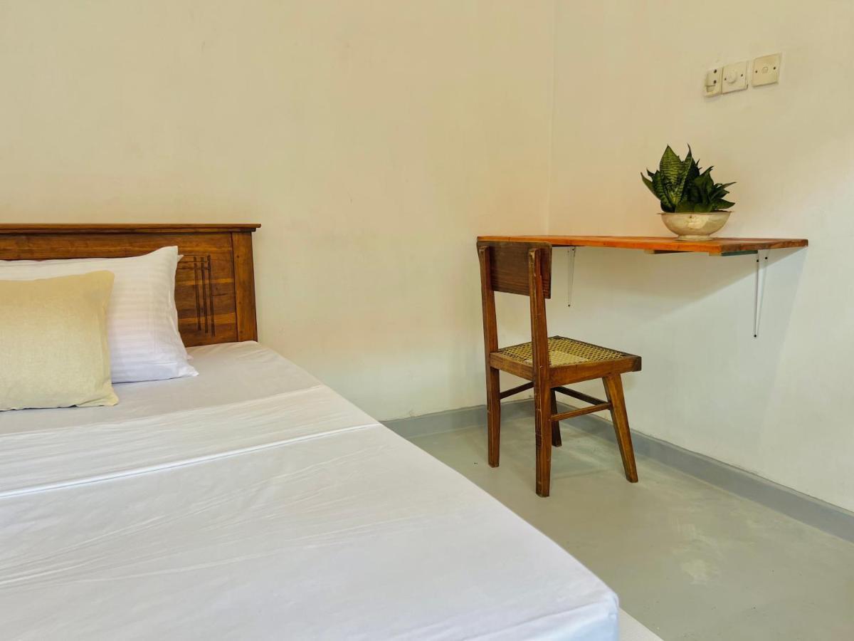 Bed and Breakfast Sea Frame By Walkseylon à Hikkaduwa Extérieur photo